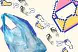 Grafik: Grafosche Darstellung einer Plastiktüte gegenüber eine E-MAilm, dazwischen Fußabdrücke und keine Wolken mit den Buchstaben Co2